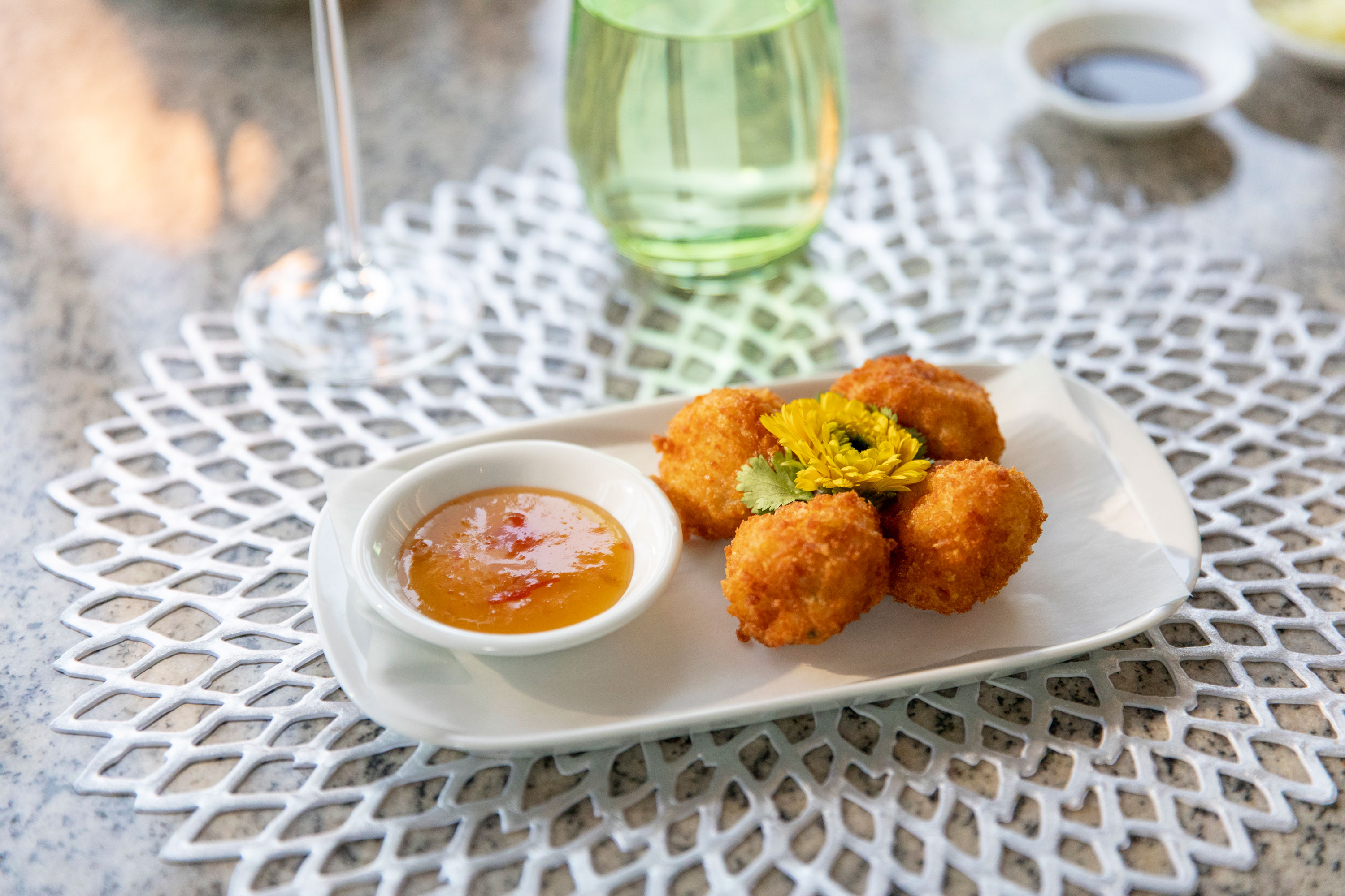 Crystal Cruises - Crystal Serenity - Silk Kitchen & Bar 2.jpg